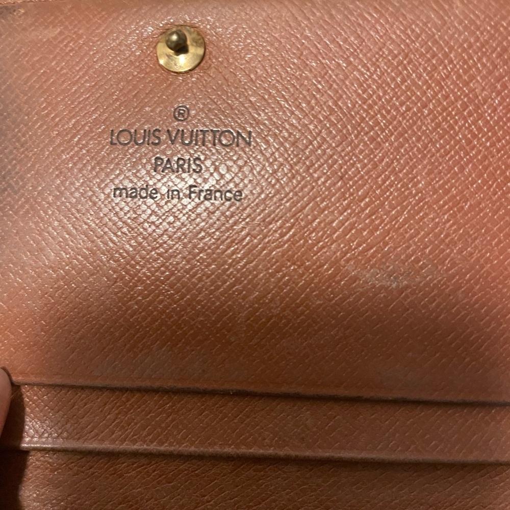 Auth Louis Vuitton wallet - Picture 3 of 10